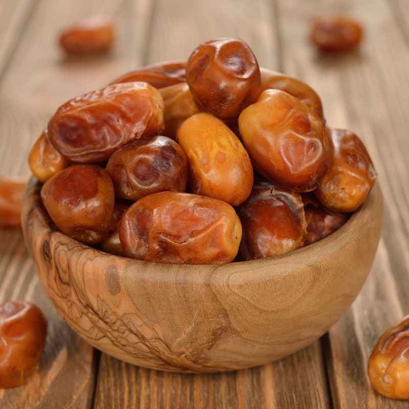 خرما زاهدی خیس انتخاب عالی برای مصرف فوری